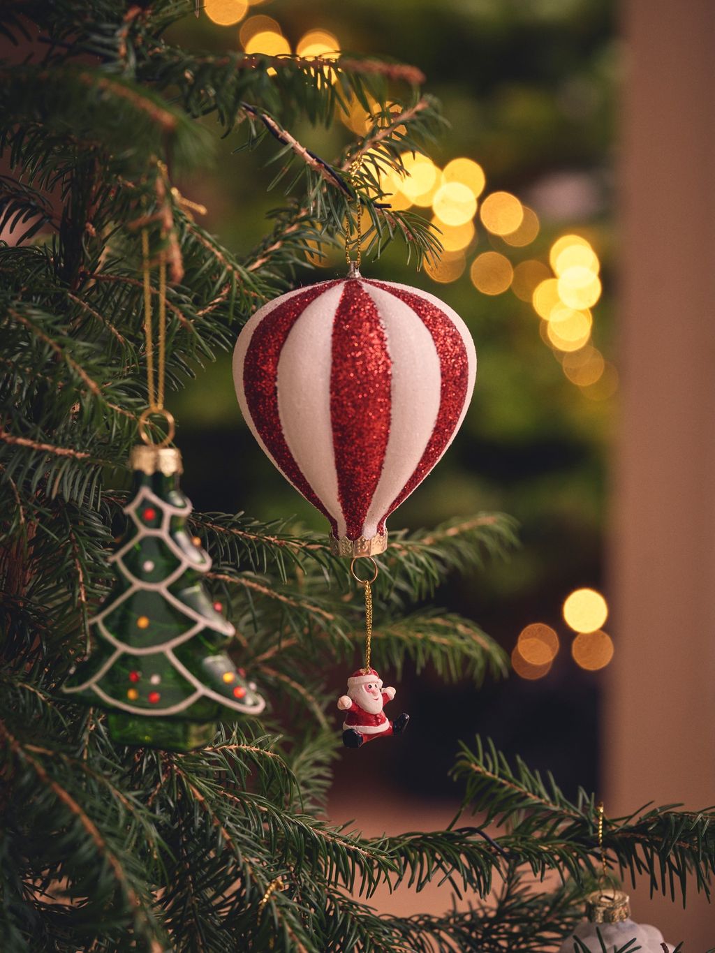 Montgolfière décorative à suspendre | Verre. 8 cm. | Red, White