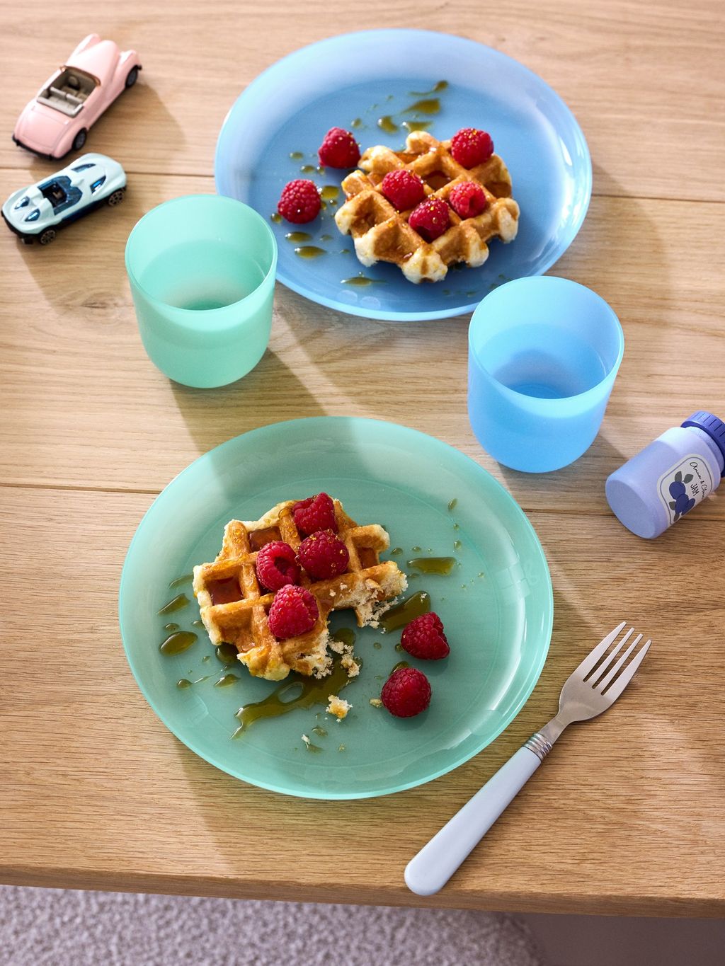Plastic Cups Acrylic Drinking Glasses Set Unbreakable Plastic Cups for Kids Little Kids Water Juice Glassware Cute Stackable Drinkware for Picnic