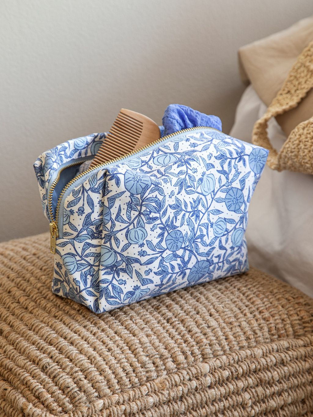 Trousse de toilette | Coton. 22 x 9 x 10 cm. | Off White