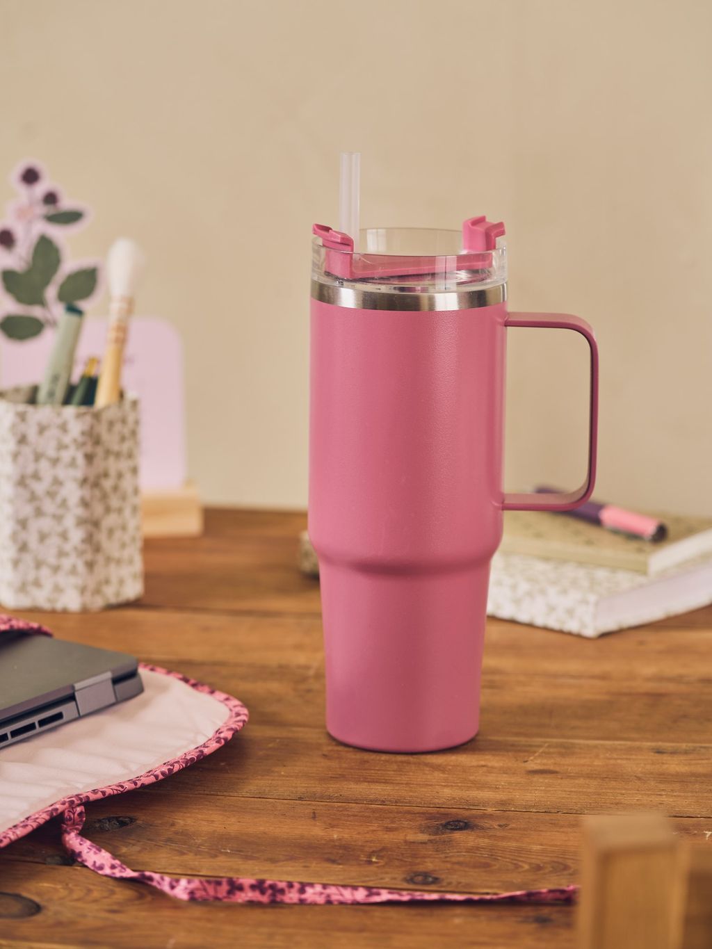 Thermobecher mit Strohhalm und Griff 880 ml | Edelstahl. 880 ml