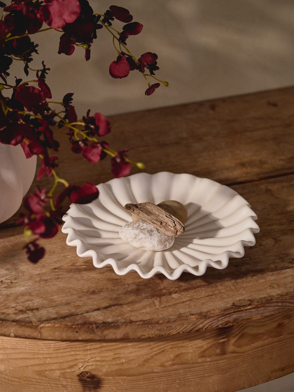 Fubdnefvo Set di 2 vassoi rotondi intrecciati in giacinto d'acqua marino, 33 cm + 28 cm di diametro