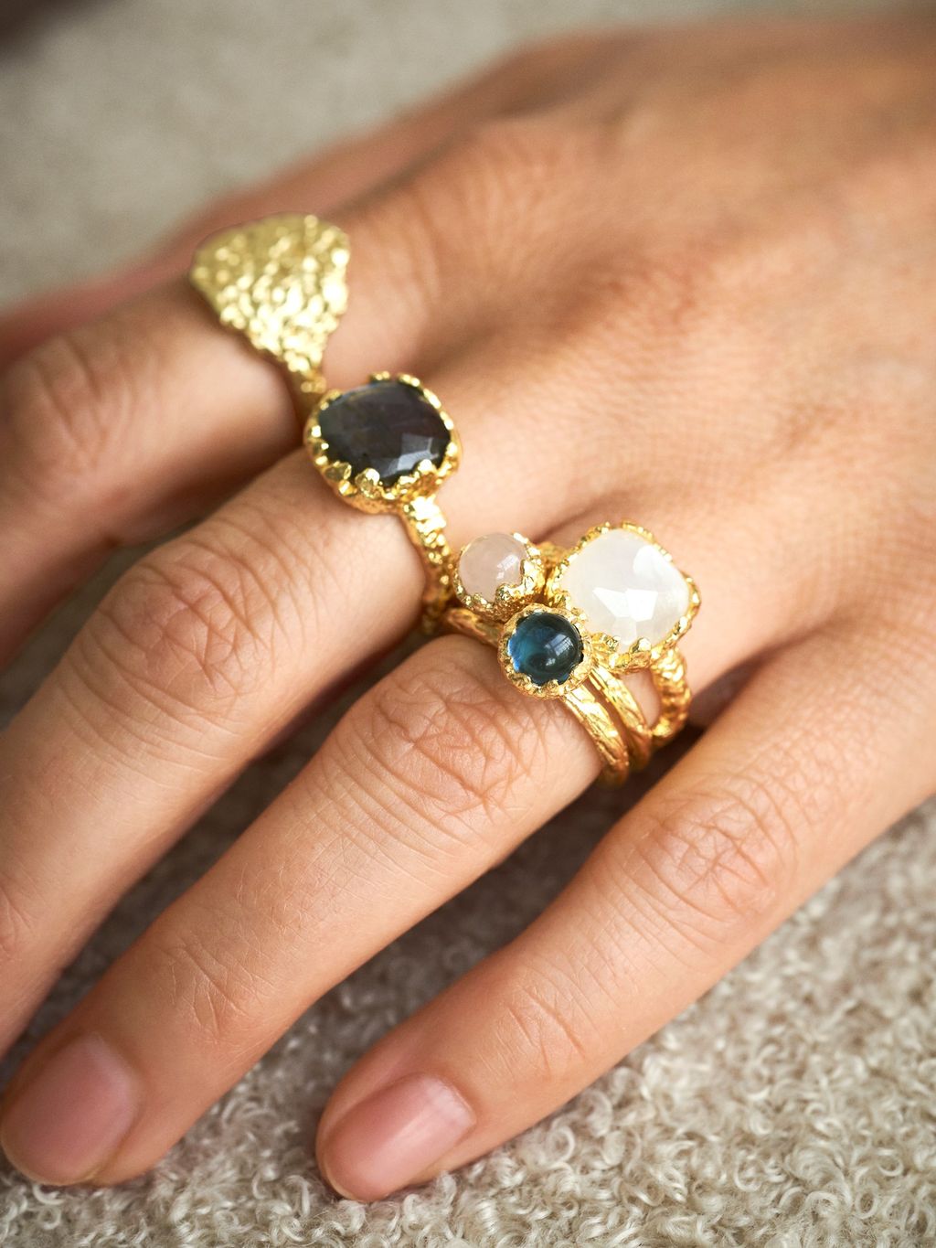 Divorce Ring Bague De Divorce Photo De Stock Deux Alliances D'or