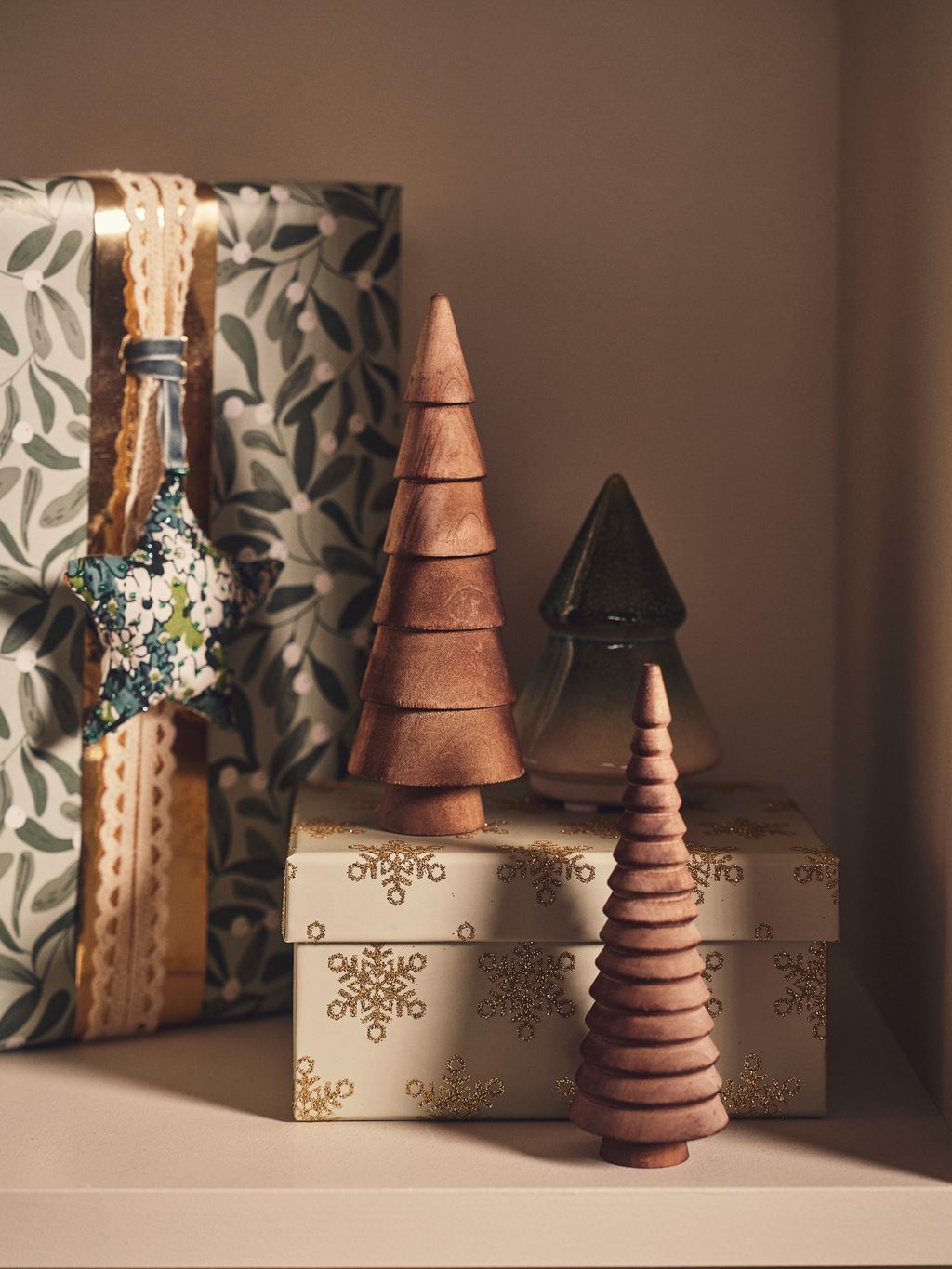 Decorative tree Pinewood. 15.5 cm. Dark Wood